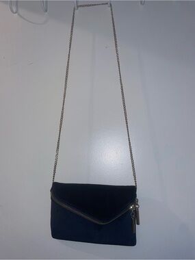 Black Chain-Strap Envelope Crossbody Bag